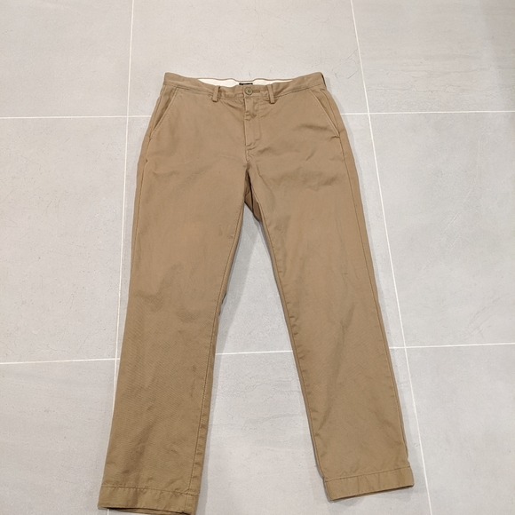 J. Crew Broken-in Chinos - size 30/30 - Picture 2 of 3